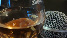 Let’s get rocked! Musica e vino, canzoni ed etichette a Degustibooks Vi confesso che ero davvero nervoso almeno da una settimana che questa degustazione aveva diverse incognite e, per quanto all’interno del Festival della Creatività, ma un minimo di teoria (qui...