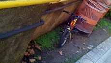 Non si può portare il bambino all’asilo in bicicletta senza litigare con tutti Scusate il tono e il post da babbo frustrato ma sono circa due mesi che sto cercando di fare una cosa che credevo semplicissima: fare accettare ai responsabili dell’asilo dove...