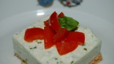 Cheese-Cake ai pomodori Notevole apertura per la serata sui formaggi di Primavera con un piatto capace di star dietro alla cremosità della PVK, la “nuova” birra del Birrificio L’Olmaia. E’ in pratica una...