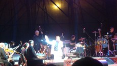 Mike Patton Mondo Cane live a Firenze | ammore mio che t’aggia di’? Nel giorno del tuo compleanno, un concerto di Mike Patton, storico leader dei Faith No More (e mia band culto per anni) pare un segno del destino. Non mi aveva...