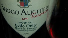 Il vino che rappresenta il ritorno fisico degli Alighieri a lavorare e produrre in Toscana  è un (teoricamente)  Montecucco e si sente nel  bene con il ciliegiolo a dare una...