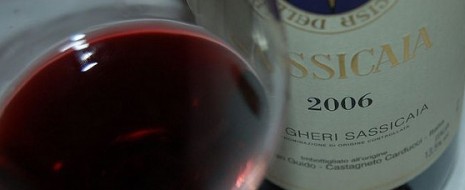 Torna Sassicaia e Cinghiale da Burde, venerdì 25 è di scena il confronto con la Sardegna del Carignano Sassicaia, Sardegna e Cinghiale: il tradizionale appuntamento invernale con il cinghiale in dolce e forte di Paolo Gori e il vino italiano forse più famoso, stavolta a confronto i terroir...