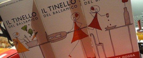 Balsamico for dummies…ma esattamente come lo uso? #taste2011 Tra gli scaffali di Taste 2011, ritroviamo con piacere il Borgo del Balsamico con delle confezioni che risolvono ogni problema di erudizione e cultura enogastronomica di chi se le ritrova...