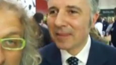 Da grande invidioso della sua “tenuta” (e non stiamo parlando di vino), finalmente sveliamo il segreto di come mai Alessandro sia sempre così in tiro…