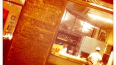 Gustavino a Firenze, dove se non qui per dei grandi Champagne? e anche il Pinot nero dell `Impruneta… Era davvero tanto che non mi fermavo in questo locale che si avvia a compiere i 10 anni di attività in centro a Firenze, dal look sempre attuale in vetro...
