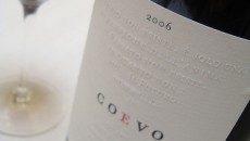 Tra “litorale” e territorio, come suggerire ed esprimere un luogo con il Vermentino e il Coevo per Cecchi Due recenti successi per Cecchi tra i vini bianchi con il Litorale Vermentino grazie anche ad un’azzeccata etichetta che comunica spiaggia e voglia di relax e tra i vini rossi...