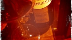 Monterinaldi Chianti Classico Riserva 2005 Colore lieve e sottile ma che denota vigore e freschezza, naso in cui sono molto evidenti le note fruttate tra amarena e confettura di fragola poi tabacco, liquirizia, alloro e...