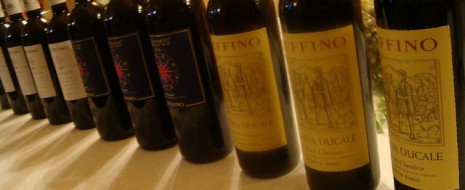 Gli 80 anni di Riserva Ducale Ruffino a Vino di una Notte di Mezza Estate domani 21 luglio Terrazza Bardini per God Save The wine! Nome storico della viticoltura toscana e portabandiera su molti mercati mondiali, la Riserva Ducale di Ruffino giunge all’ottantesima vendemmia, praticamente un patrimonio nazionale che festeggeremo a dovere domani a Terrazza...