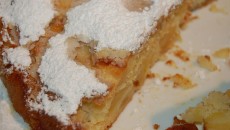 Torta di mele di Burde, la ricetta! Si tratta dell’unico dolce che prepariamo praticamente ogni giorno tutto l’anno indipendentemente dalle stagioni e nonostante questo ogni settimana continuano ad arrivarci richieste su come la prepariamo. Si tratta di...