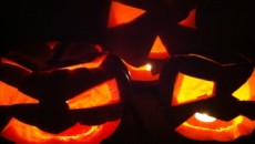 Non voglio neanche fare finta che non mi interessi Halloween! Dai tempi degli Helloween al Liceo fino ad oggi, una delle feste più belle che ci siano e non solo...