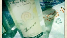 Grappa Trentina di Traminer Rossi d’Anaunia e Baccalà mantecato dell’Artusi Accostamento ardito ma funzioante con la freschezza proverbiale della grappa Trentina si arrichisce dei tanti profumi squillanti di Traminer a dare un prodotto ricco ma leggero, quasi adatto in aperitivo...