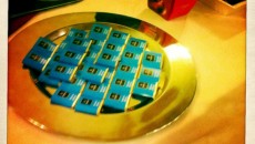 Con Cecilia Tesseri parliamo del cioccolato e di quanto rappresenti per la creatività italiana e toscana nel mondo. Grandi praline degne della miglior tradizione belga fino alle tavolette ormai classiche,...