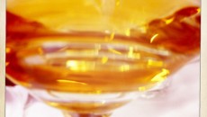 Per un 2012 nei colori del giallo, dell’oro, della speranza di un mondo nuovo.