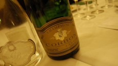 Champagne Corbon 2002 Avize Grand Cru Annata straordinaria il 2002 e questo Champagne tutto dal Grand Cru Avize, primo paese della Cotes des Blanc, non fa eccezione alla regola che vede i grandi interpreti della regione...