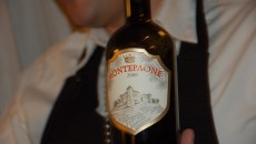 Jacopo Biondi Santi Montepaone 2000 IGT Toscana Scommessa maremmana per Jacopo Biondi Santi, si presenta a 11 anni dalla vendemmia con un bel colore ancora ben presente e buona vivacità. Profumi che si dispongono sul pout pourri...