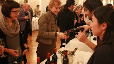 Non è uno scherzo ottenere un nero d’avola di carattere e personalità in Sicilia. Gulfi lo sa bene ma per dimostare che non solo è possibile ma possono essere anche...