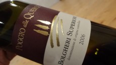 Poggio alle Querce 2006 Bolgheri Doc Superiore Un vino che dimostra che non appena la frutta si acquieta a Bolgheri la struttura sapido rocciosa e minerale sia molto interessante con una traccia ferroso-salmastra, di alloro e lavanda...